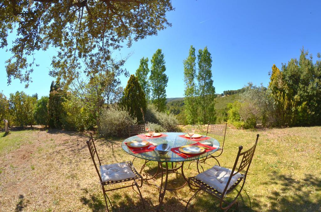Appartements Du Jas De Clare ลากาเดียร์-ดาซูร์ ภายนอก รูปภาพ
