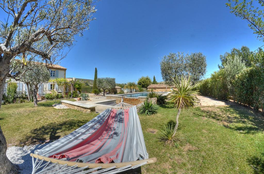 Appartements Du Jas De Clare ลากาเดียร์-ดาซูร์ ภายนอก รูปภาพ